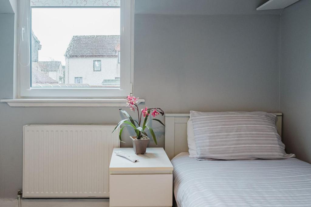 Willa , Cosy House In Inverness Zewnętrze zdjęcie